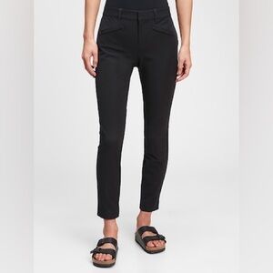 NWT - GAP Women's Black Skinny Ankle Pants, Size 10